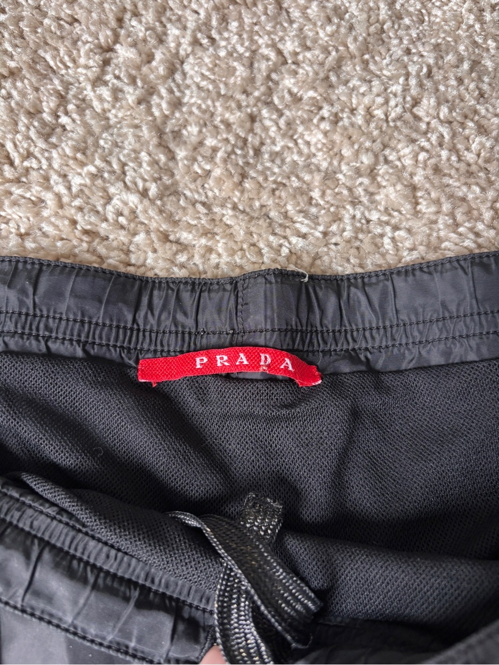 Prada Mens Nylon Shorts Swim Trunks Sz 50 - US Sz 40 - Picture 2 of 9